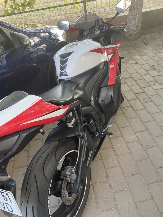 Vand honda cbr 600rr