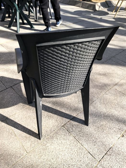 Градински маси и столове