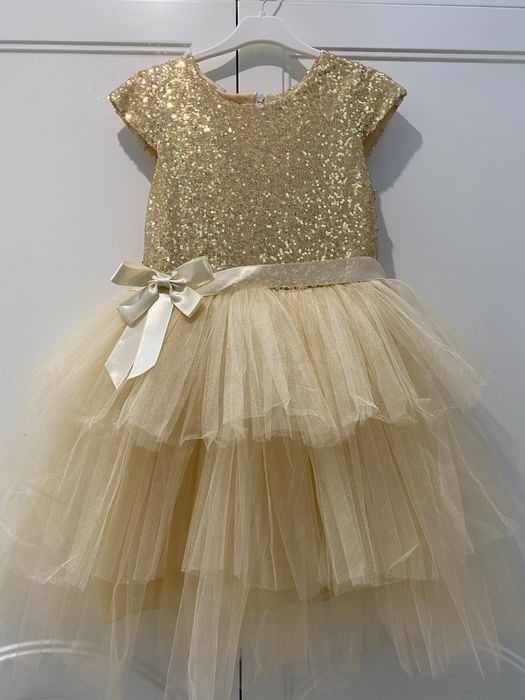 Платье нарядное для девочек