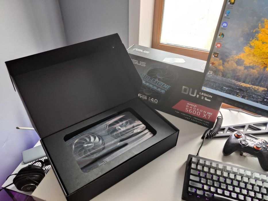 Видеокарта Asus Radeon RX 5600 XT DUAL EVO