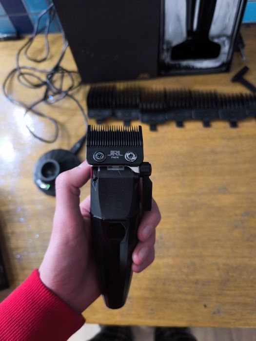 Vand masina de tuns Jrl Onyx