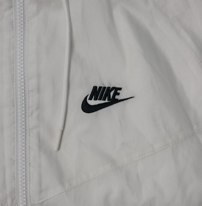 Nike Windrunner Jacket оригинално яке S Найк спорт ветровка яке