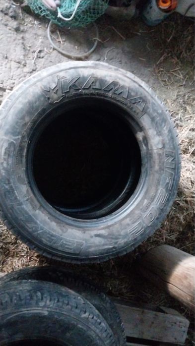 Шины на грузовой мерс