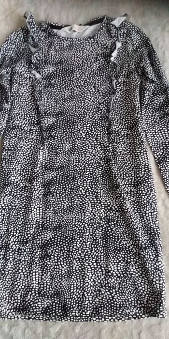 Рокля с дълаг ракаф HiM