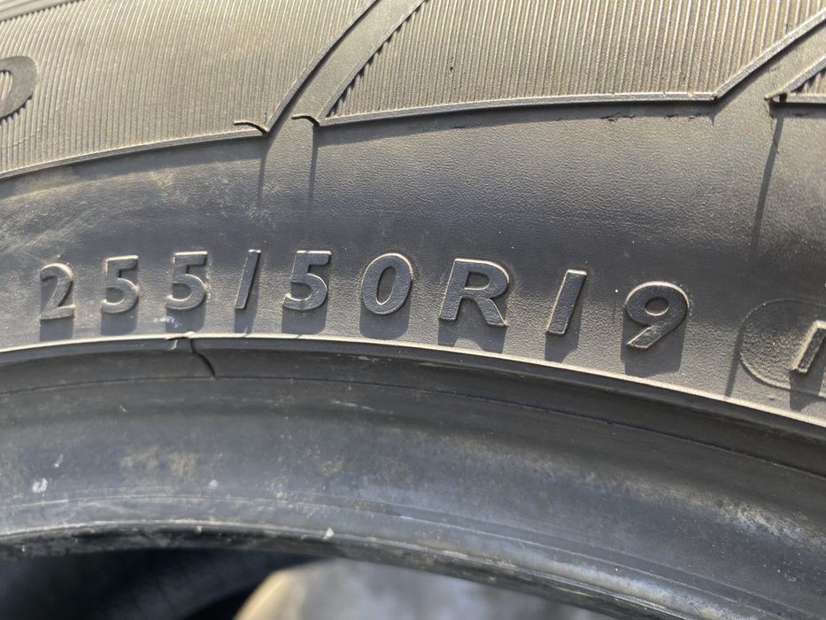 255/50/19 один баллон бу данлоп