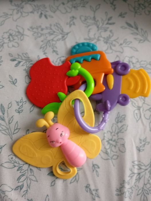 Детские игрушки для малышей