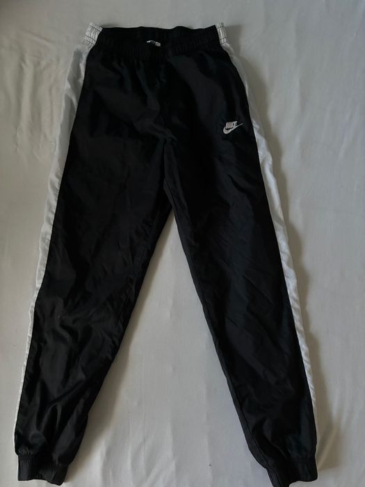 Анцунг Nike черен