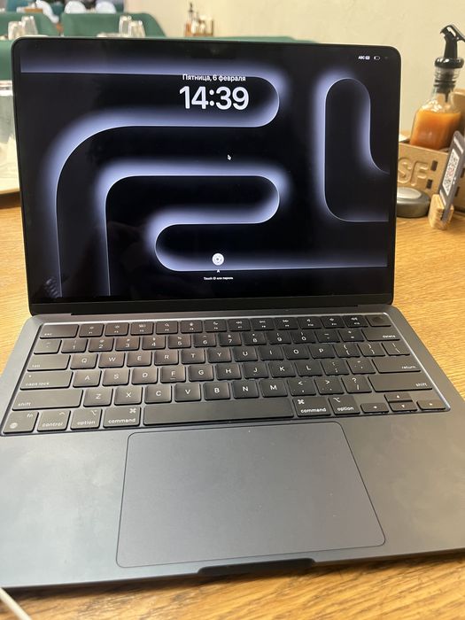 Apple MacBook air m2 8/256