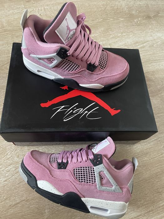 Jordan 4 roz