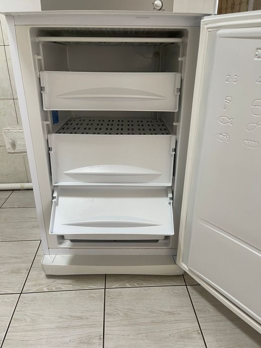 продам морозильную камеру