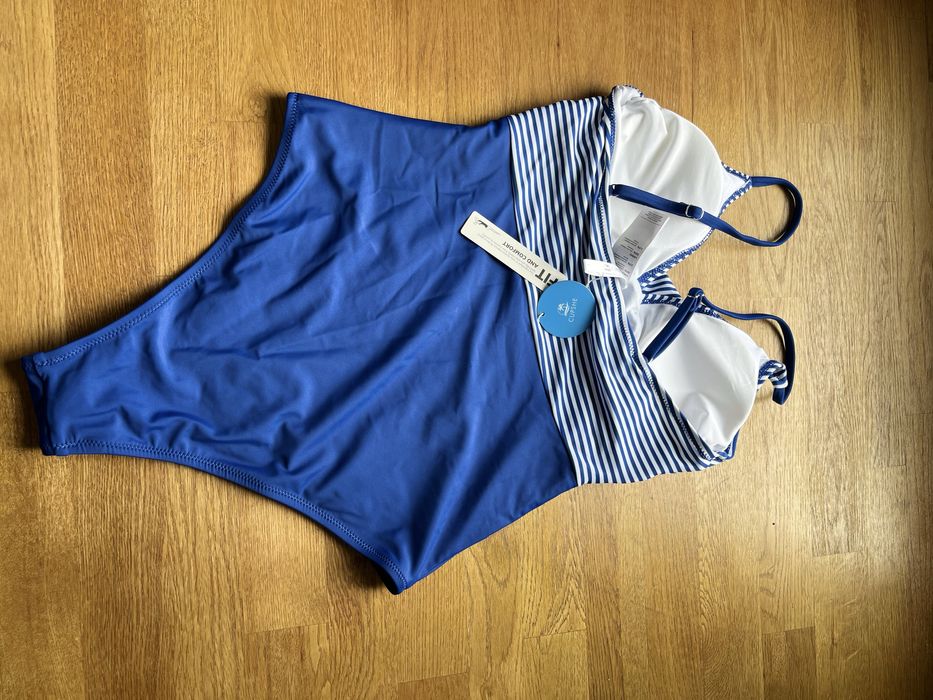 Цял бански костюм М/L размер