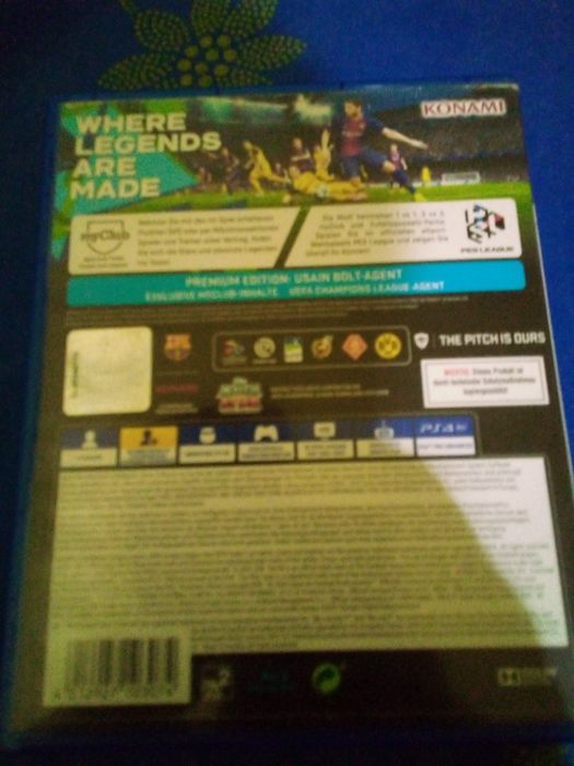 Joc video PES2018