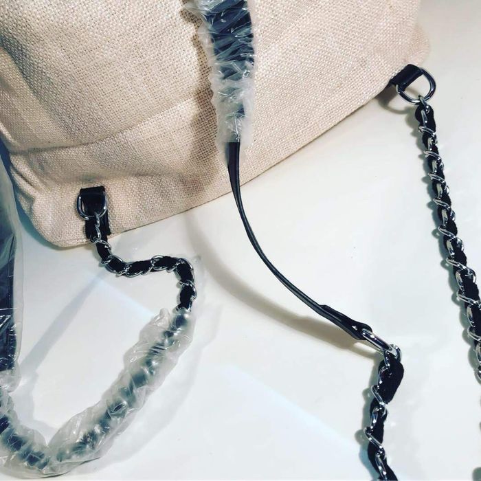 текстилна раница тип bucket bag на Chanel