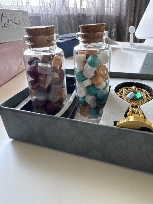 Продается набор с печатями.