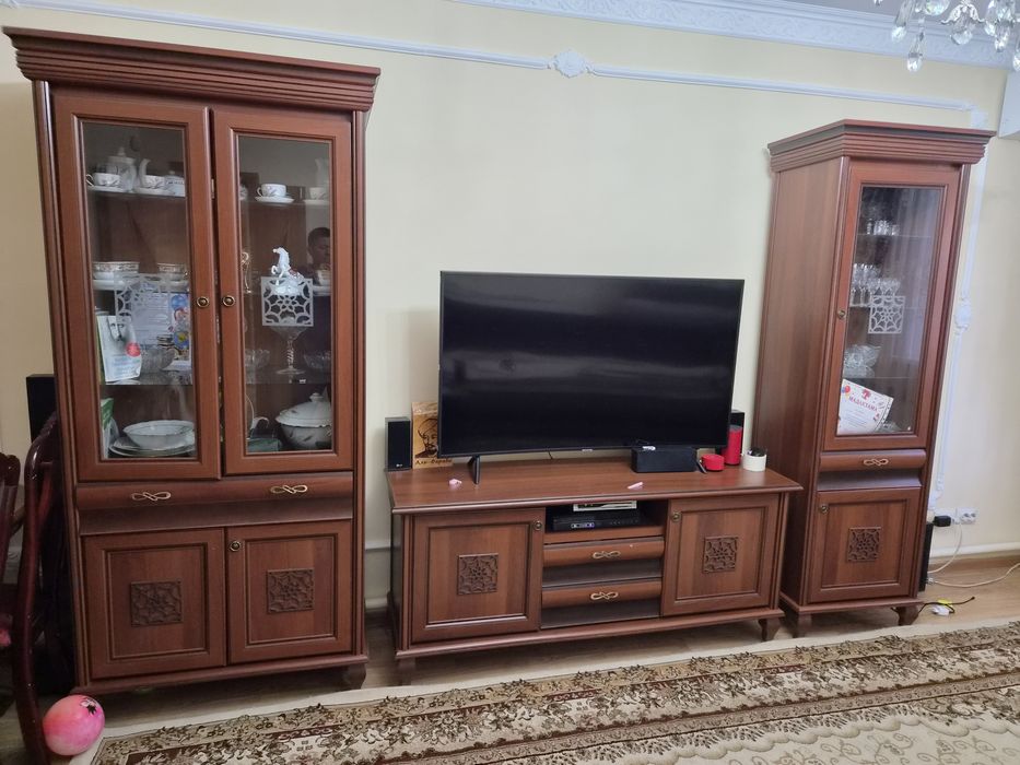Продам стенку для гостиной