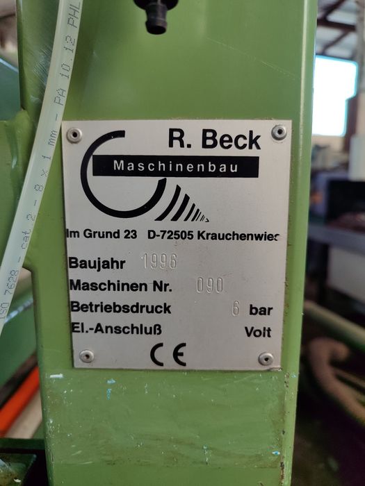 пневматична преса с четири секций