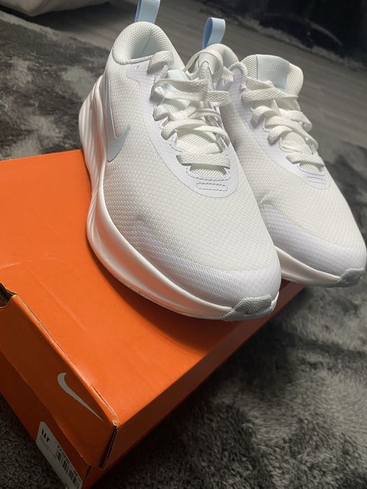 ОРИГИНАЛНИ! Дамски маратонки Nike PROMINA