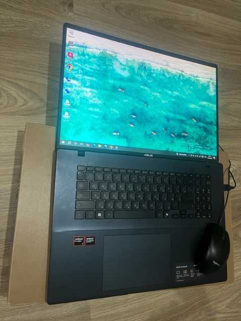 Ноутбук Asus Vivobook 18 (Ryzen 7)