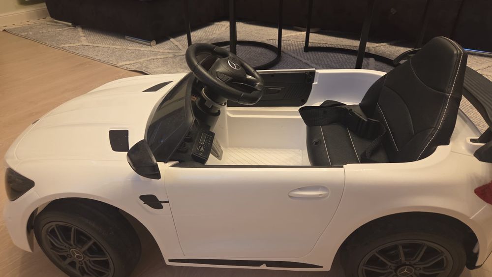Mașinuță electrică copii Mercedes-Benz