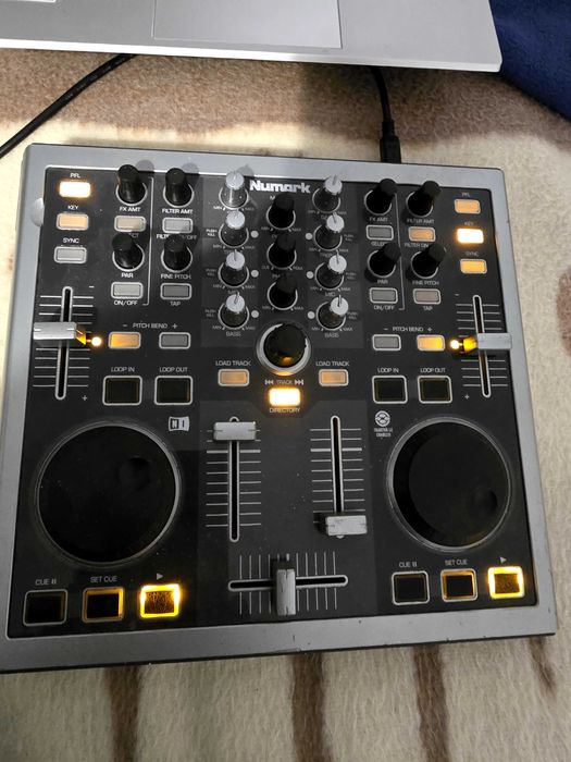 Numark total control  consola dj
