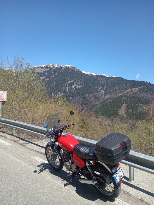 Vând  motocicleta Jawa 397cc