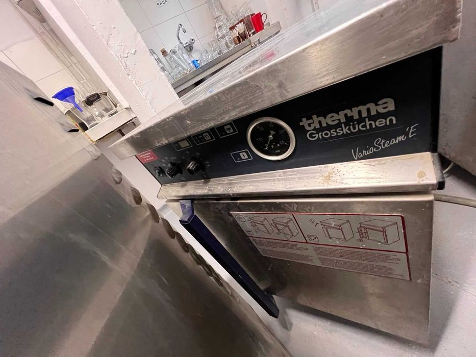 ПРОДАВАТ СЕ мебели