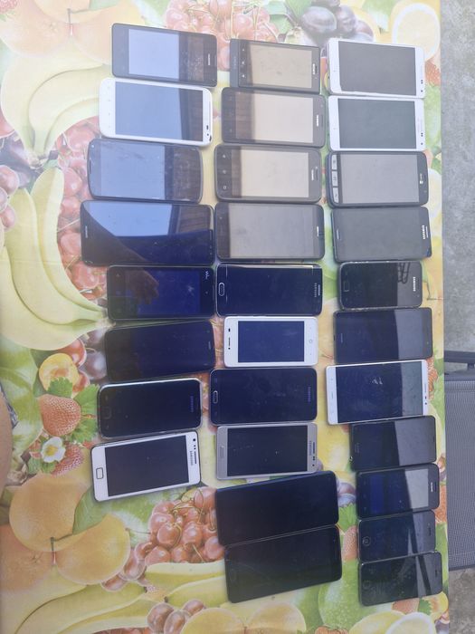 Telefoane pentru piese
