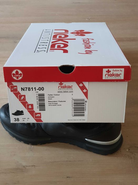 Сникърси RIEKER / Рикер # 38