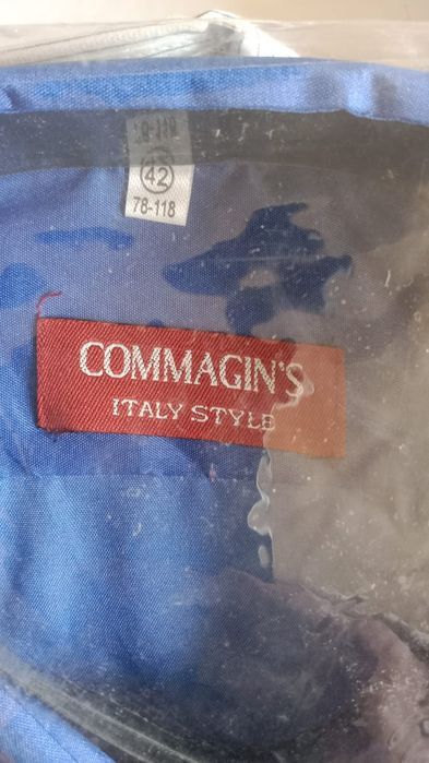 Продам Рубашки новые