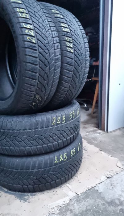 4 Anvelope Good Year 225 55 R17 M/S (iarnă) Impecabile.