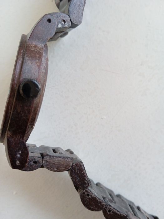 Кварцовый наручные часы