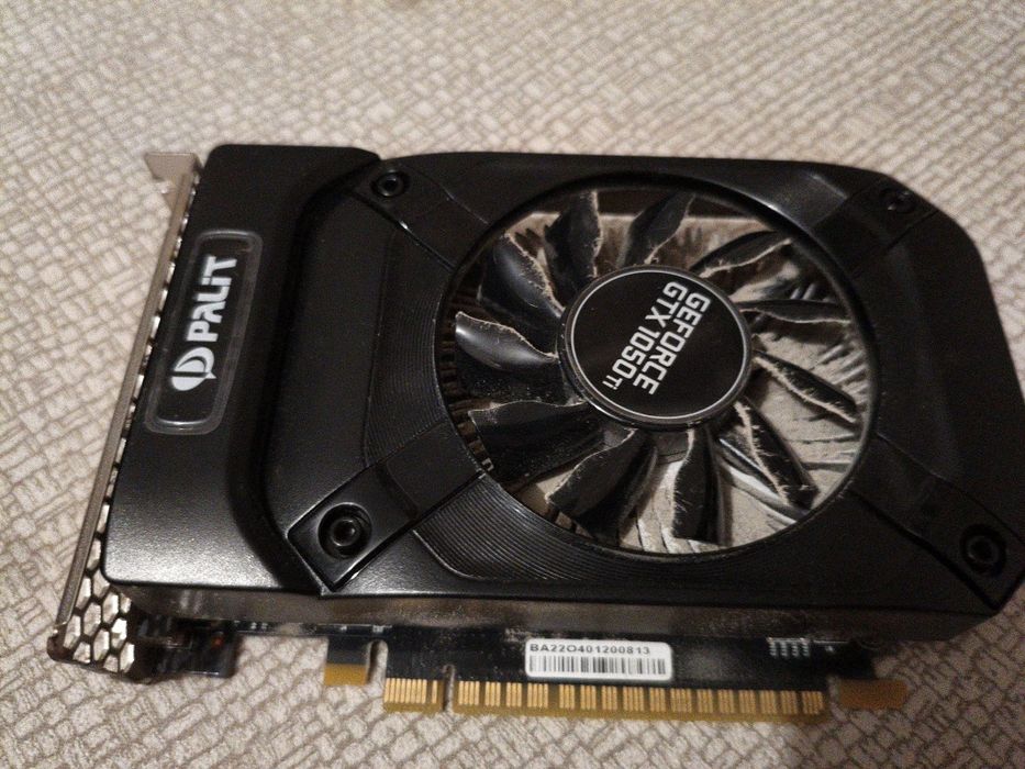 Продам видеокарту Palit GeForce GTX 1050 Ti 4 ГБ