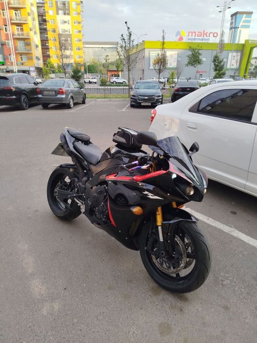 Yamaha r1 2014 yil srochnga mowingyam barter bor