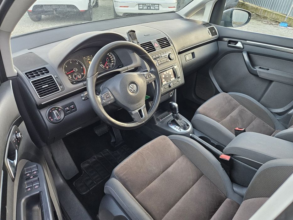Vw Touran 2011 ~2.0d 170 Cp /7 Locuri/Navi/xenon/Trapa/Alcantara/Led
