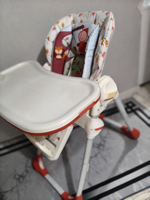 Продам столик для кормления