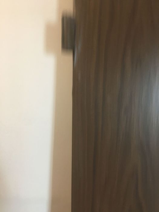 Метално крило за врата