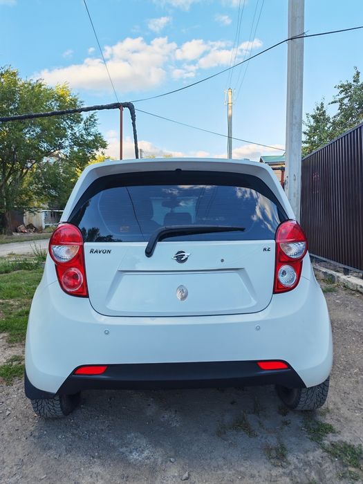 Продаю. Автомобиль Ravon.r2