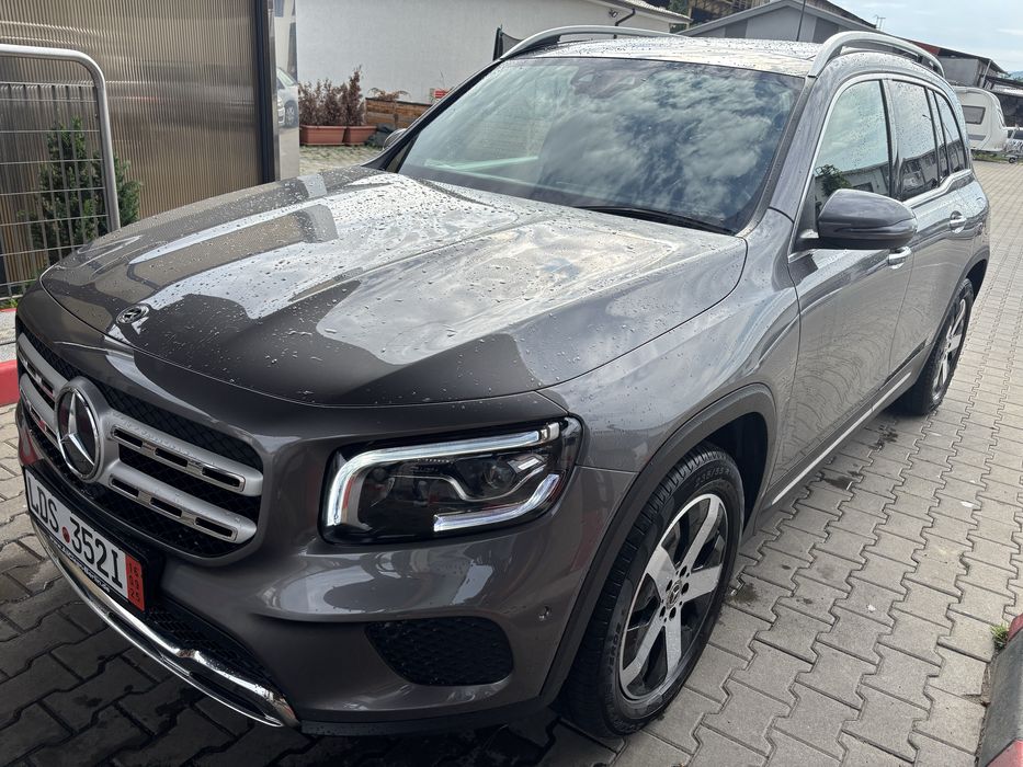 Mercedes Glb200 7 locuri Panoramic dublu Parcheaza singura Etc