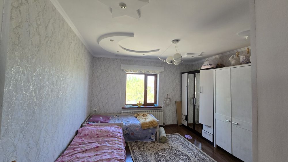 Үй сатылады Арай жақтан