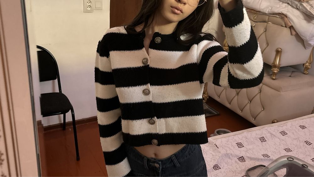 укороченный кардиган в полоску s/m