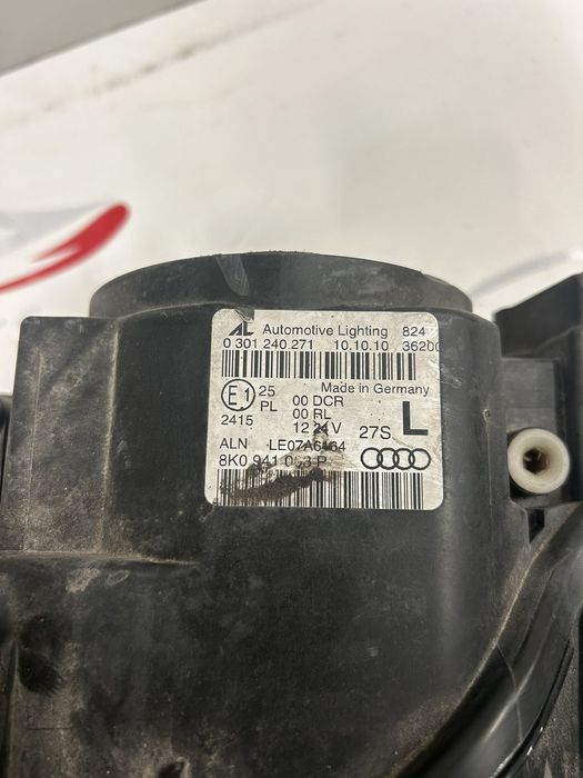 Ляв фар за Audi A4 B8 2010 Active Xenon / Ауди А4 Б8