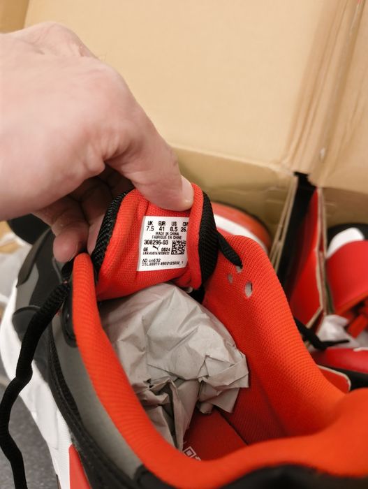 Два чифта обувки Puma ferrari номер 41