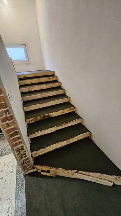 Лепене на стъпала , камъни , плочки, довършителни ремонтни