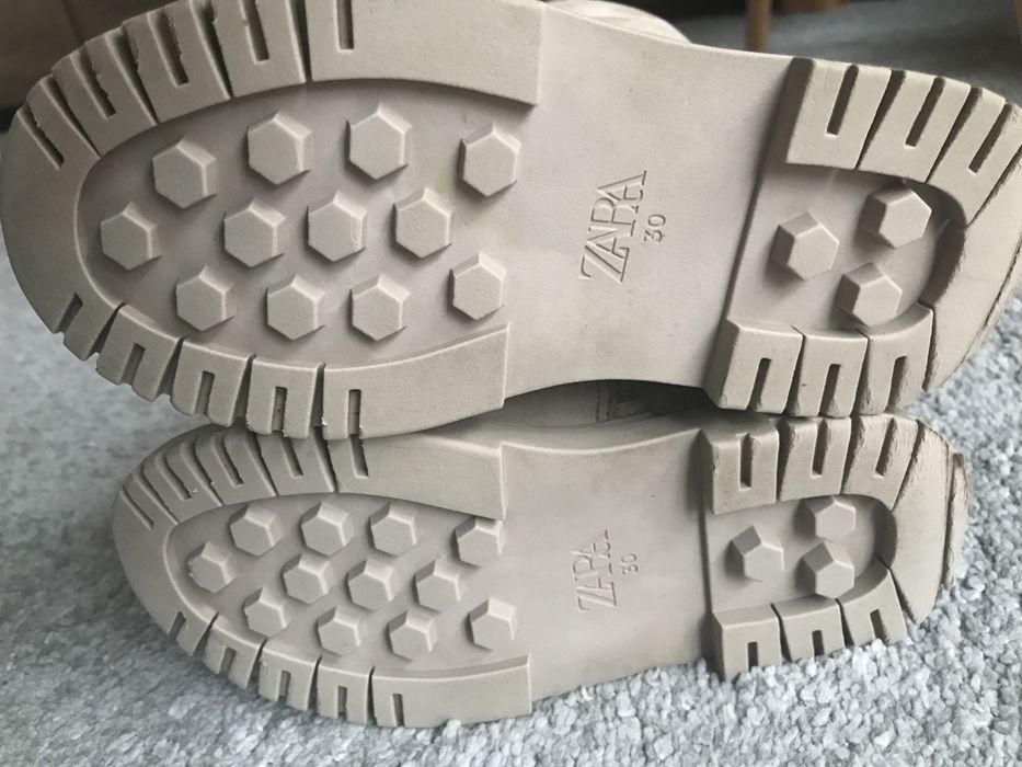 Кожени ботуши.