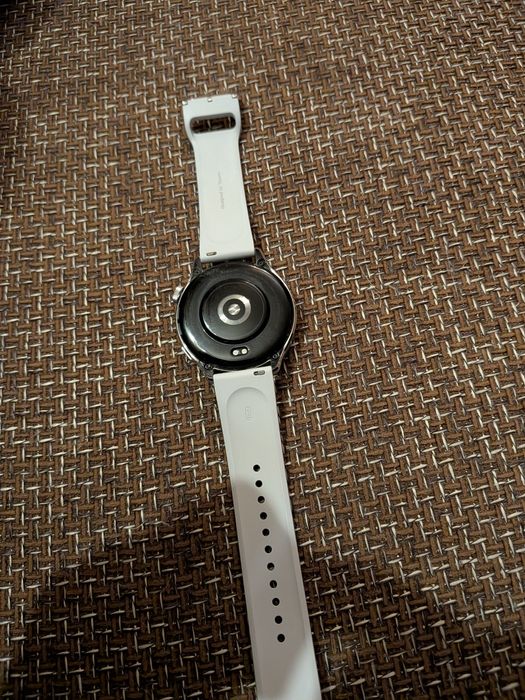 Смарт часовник Xiomi Watch S4