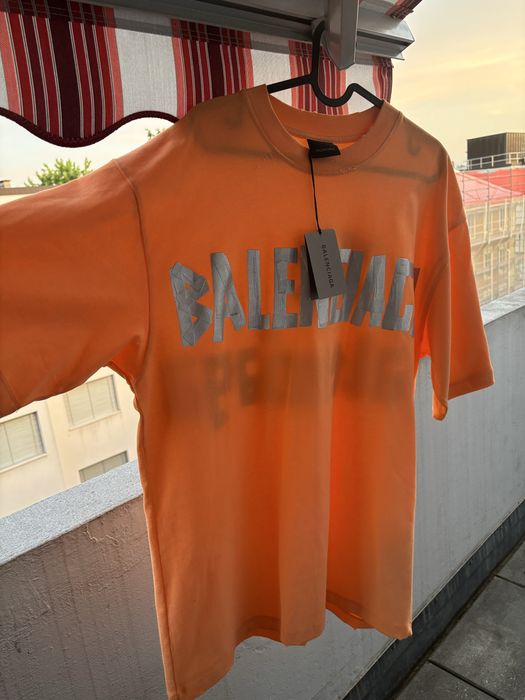 Tricou unisex balenciqa