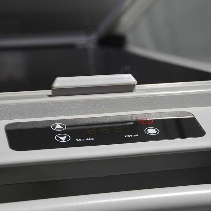 Frigider Auto Overlander pentru camping 45 litri Off Road Overlanding