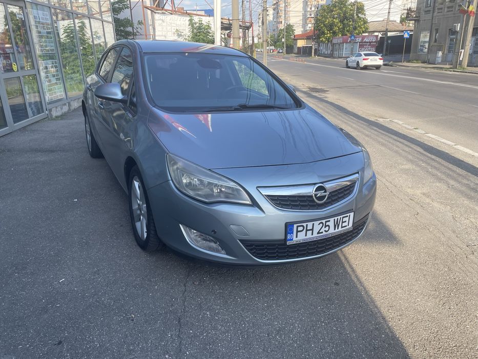 OPEL Astra 2010 — imagine 2