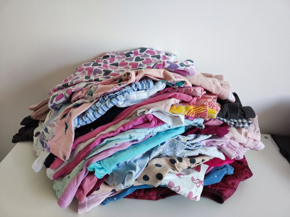 Дрехи за момиче 5г.