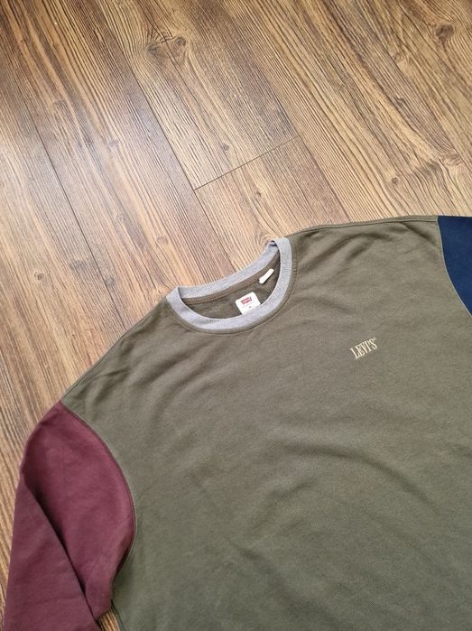 Страхотен мъжки  суитчър LEVI'S размер  2XL